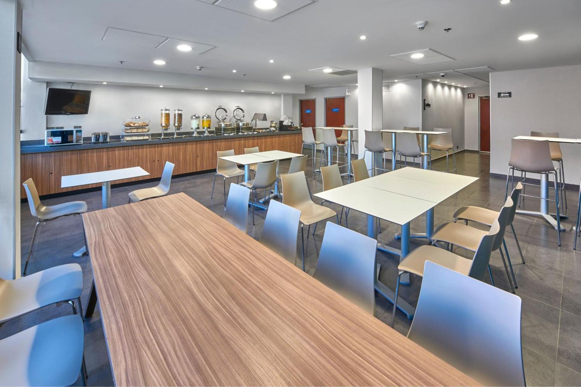 City Express By Marriott Ciudad Victoria Εξωτερικό φωτογραφία
