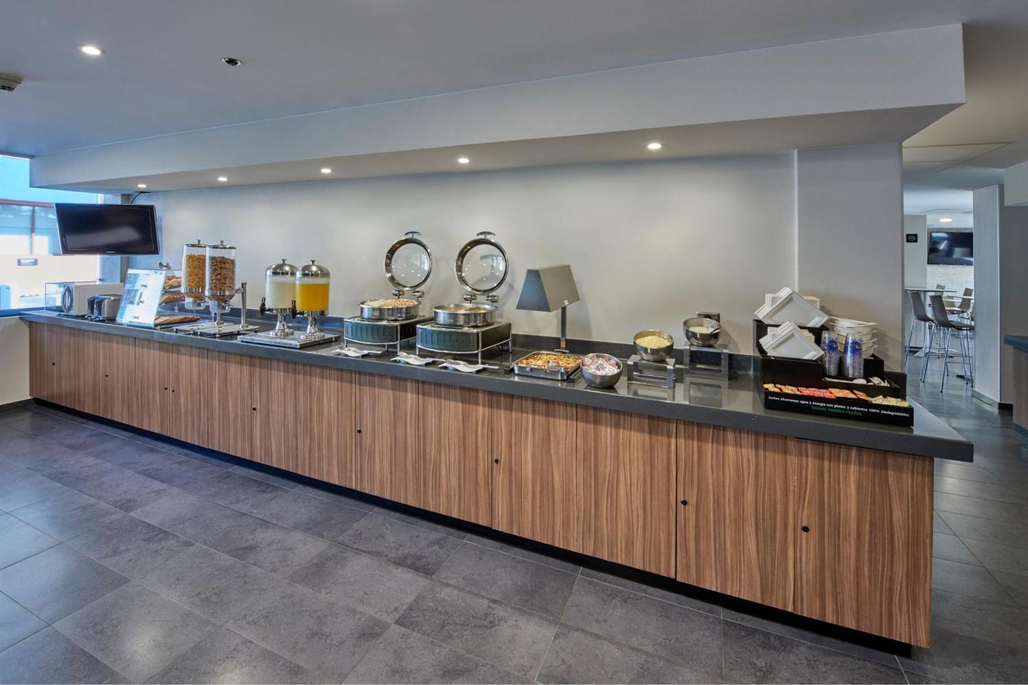 City Express By Marriott Ciudad Victoria Εξωτερικό φωτογραφία