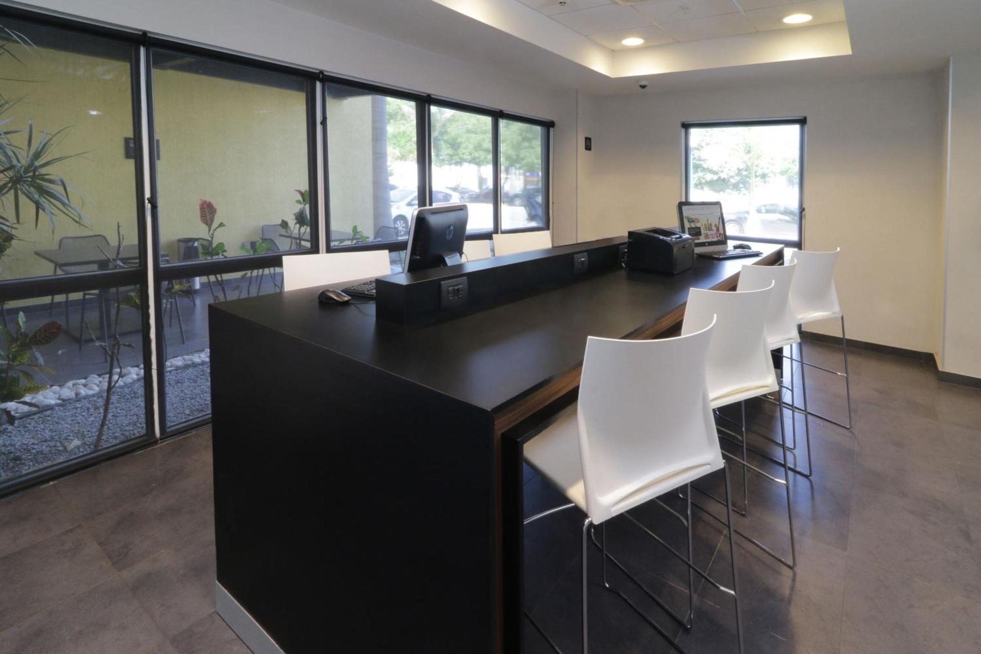 City Express By Marriott Ciudad Victoria Εξωτερικό φωτογραφία