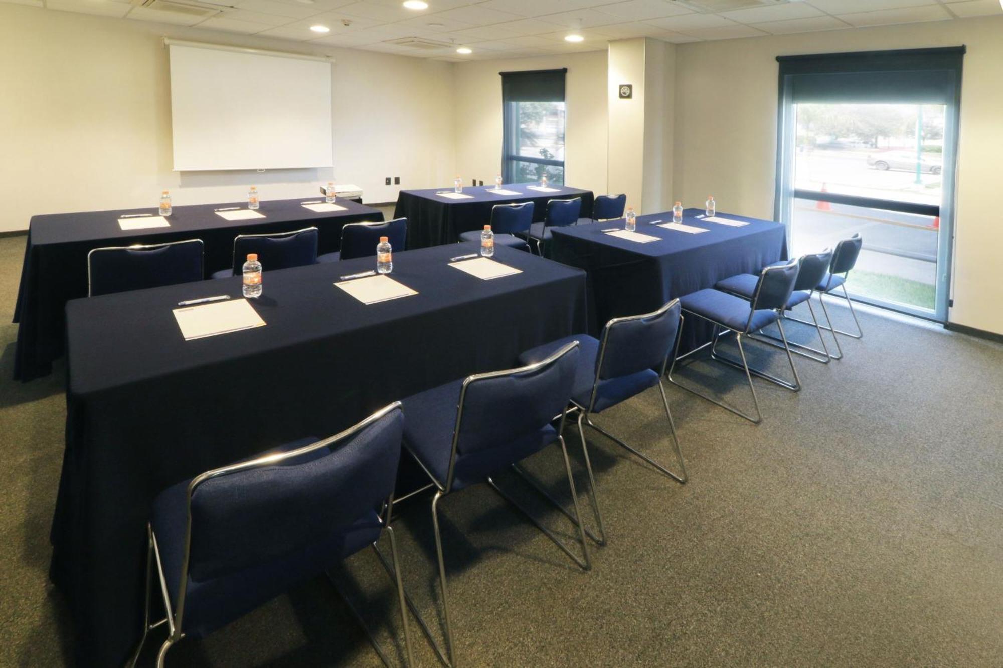 City Express By Marriott Ciudad Victoria Εξωτερικό φωτογραφία