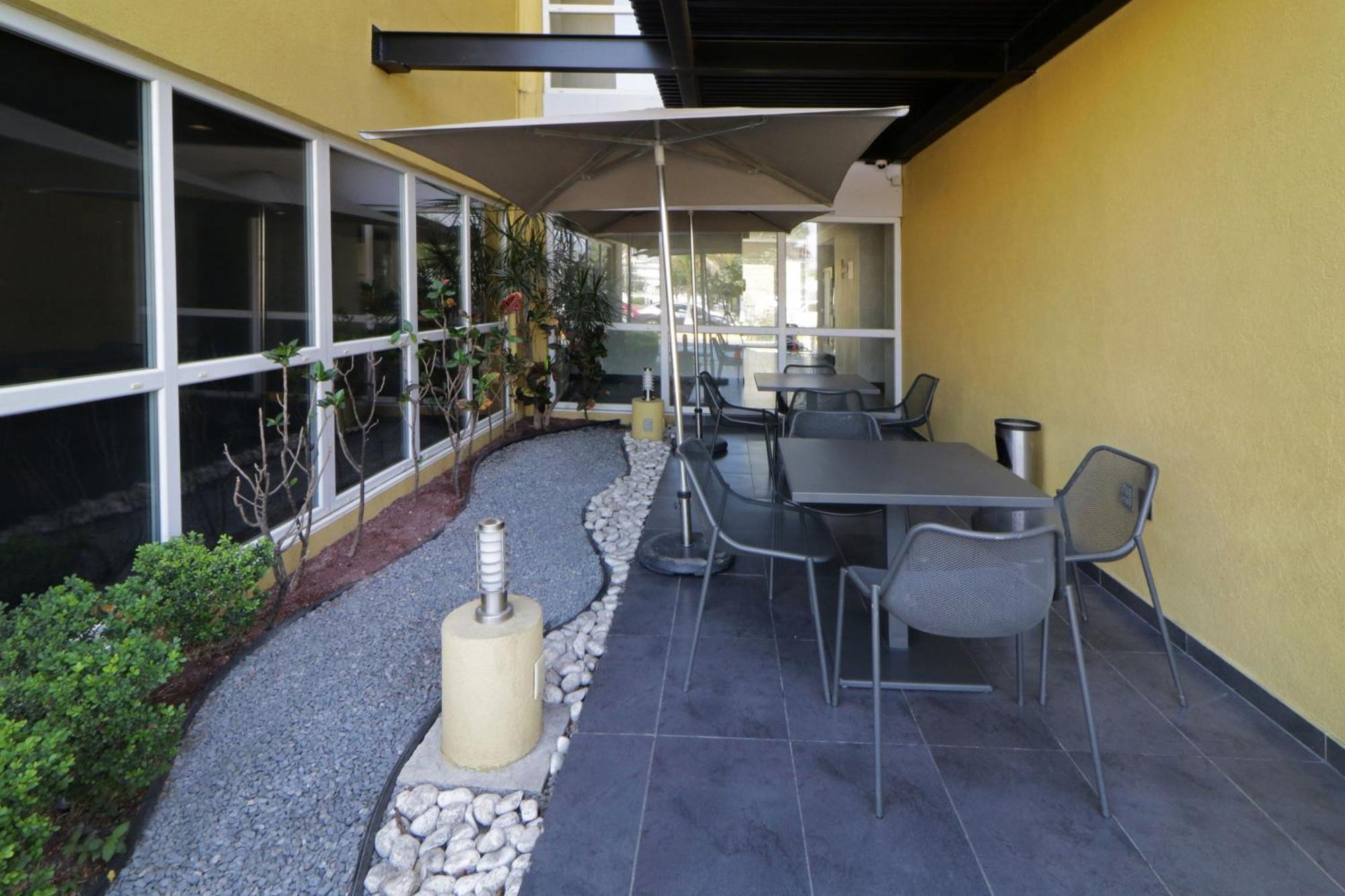 City Express By Marriott Ciudad Victoria Εξωτερικό φωτογραφία