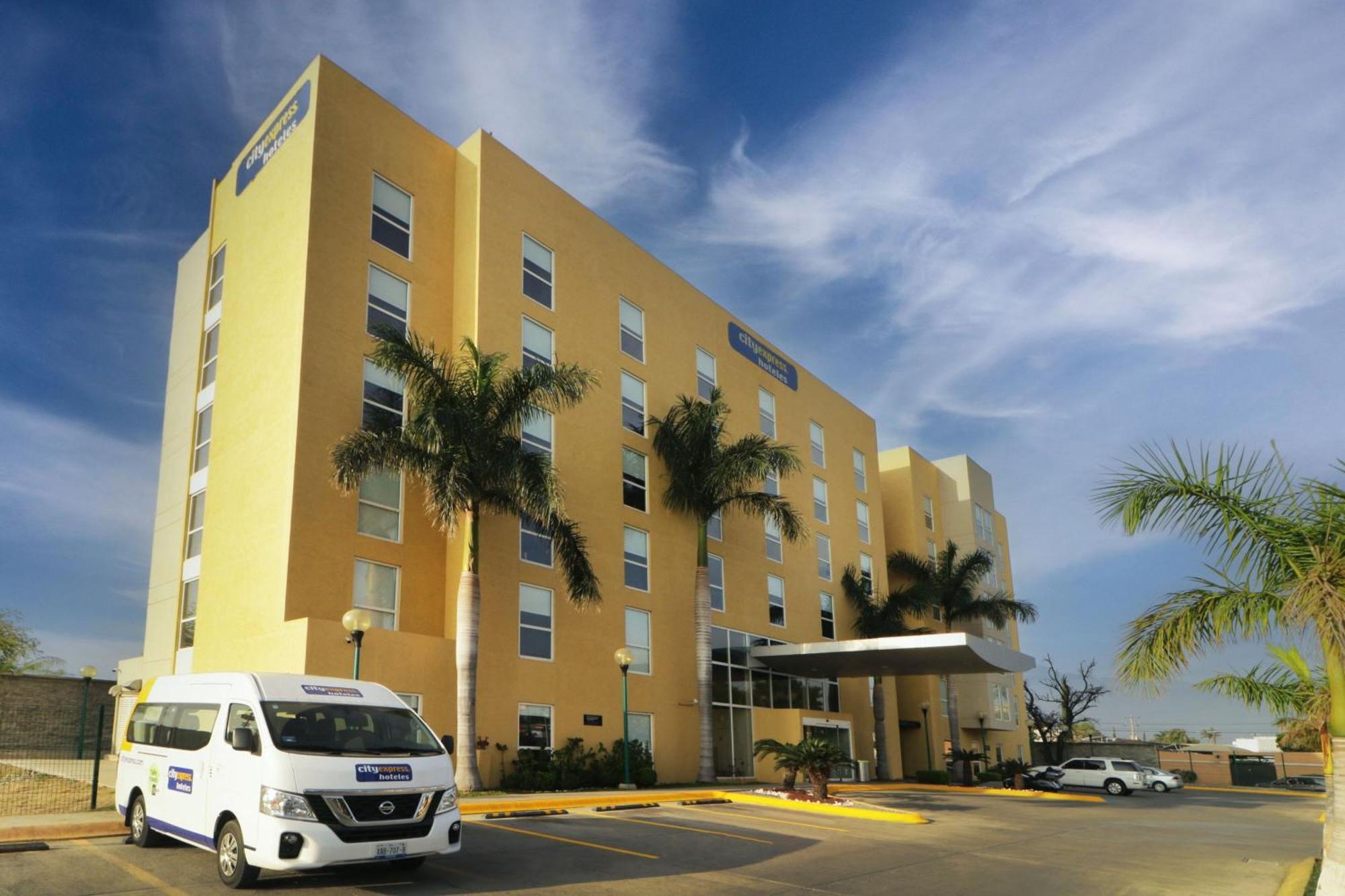 City Express By Marriott Ciudad Victoria Εξωτερικό φωτογραφία