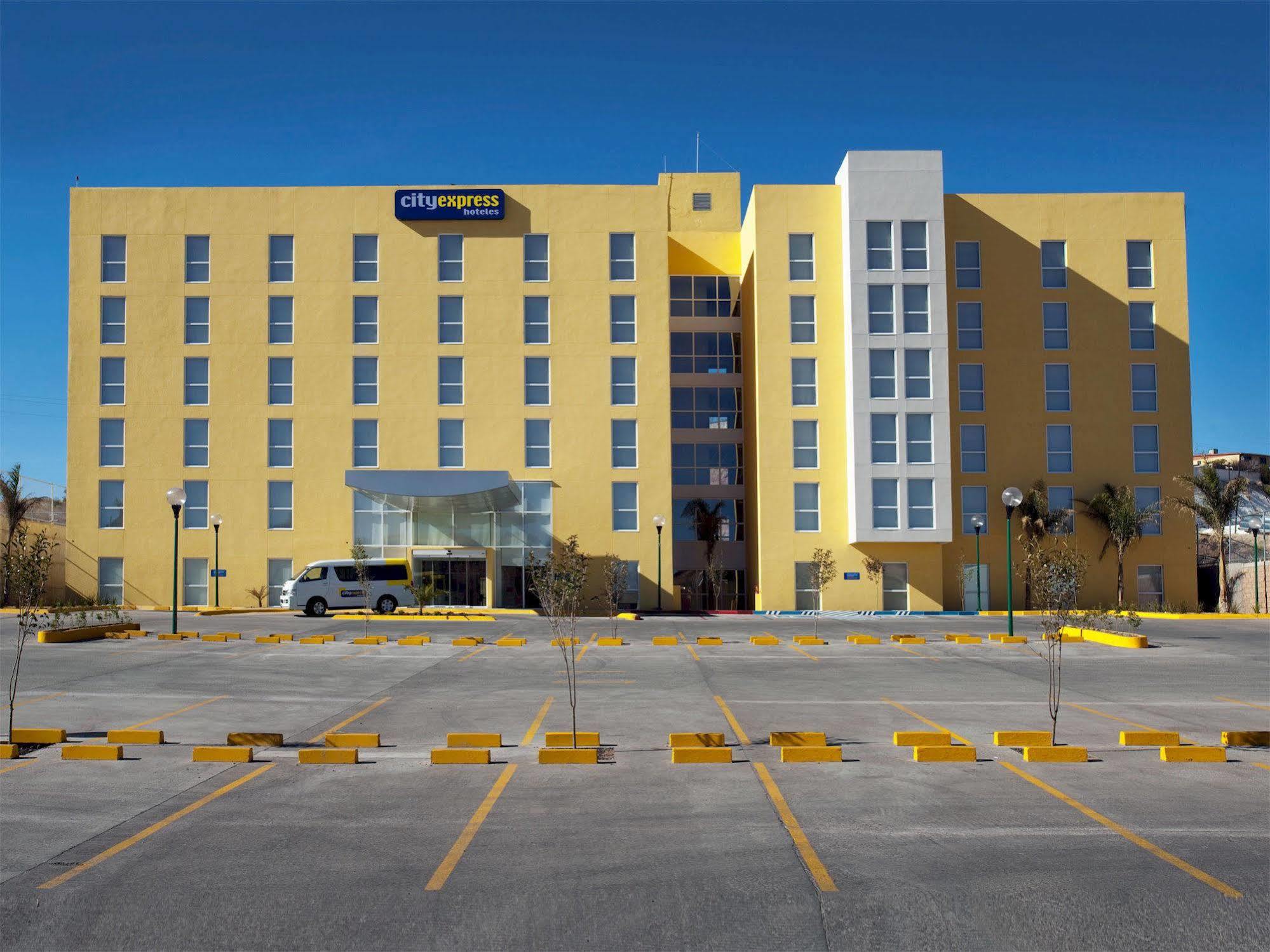 City Express By Marriott Ciudad Victoria Εξωτερικό φωτογραφία
